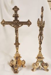 DOUBLE SIDED BRASS STANDING CRUCIFIX, 13"